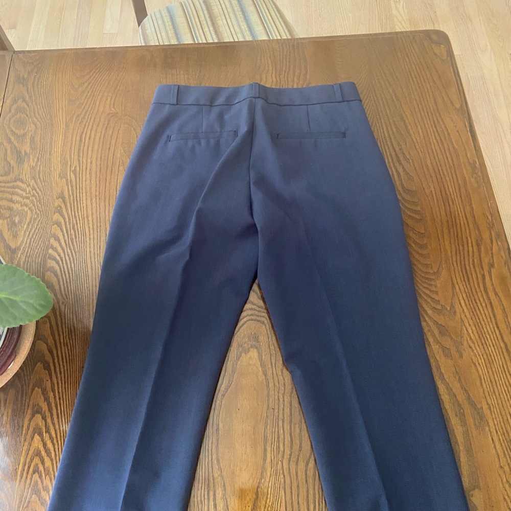 Banana Republic - Ryan Straight-leg - Size 0 - Navy wool - Like New